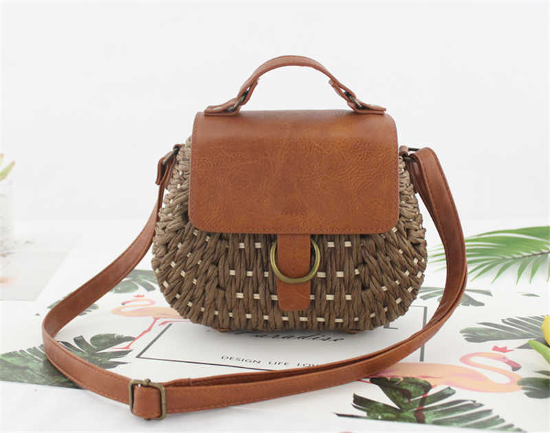 Antique straw woven bag messenger beach bag Île papillon