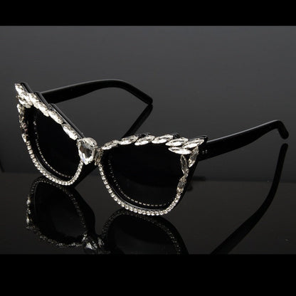 Cat eye sunglasses with rhinestones Île papillon