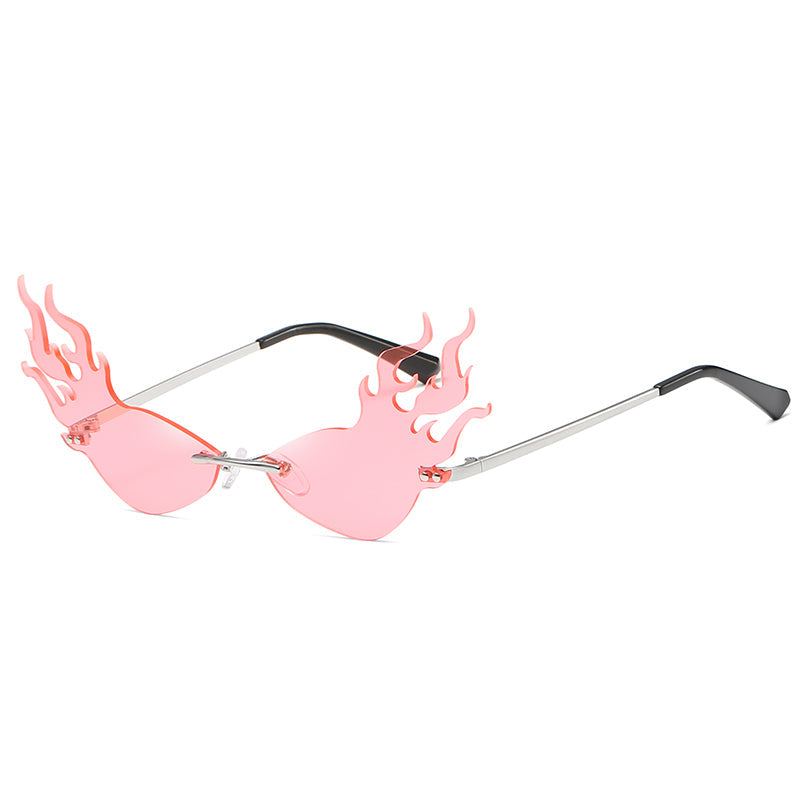 Triangle cat eye flame style sunglasses Île papillon
