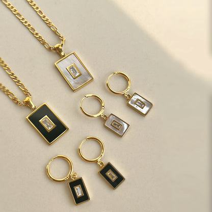 Vintage 18K Gold Plated Titanium Square Shell Zircon Necklace Jewelry Set Île papillon