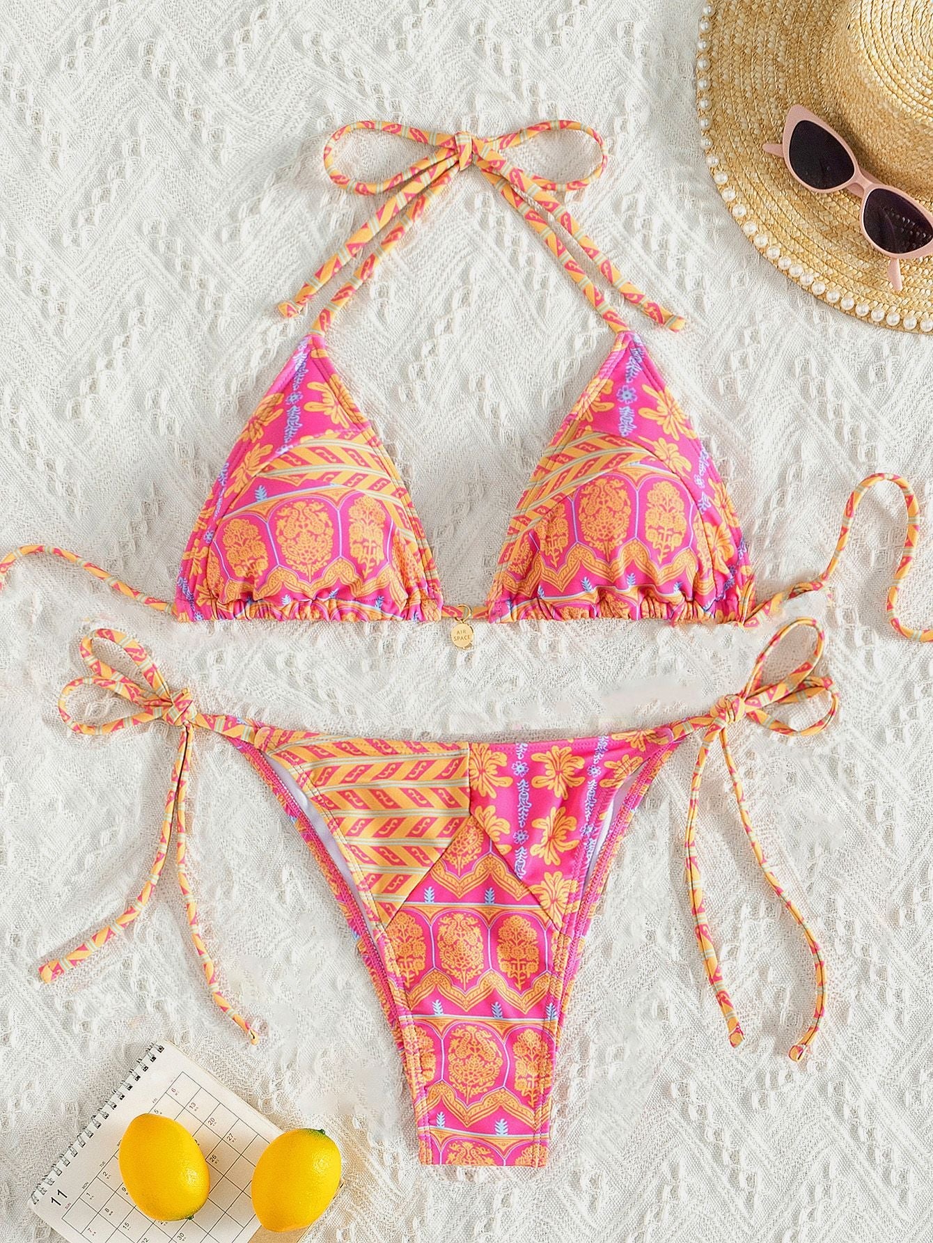Lace-up Swimwear Deluxe Bikini Set Île papillon