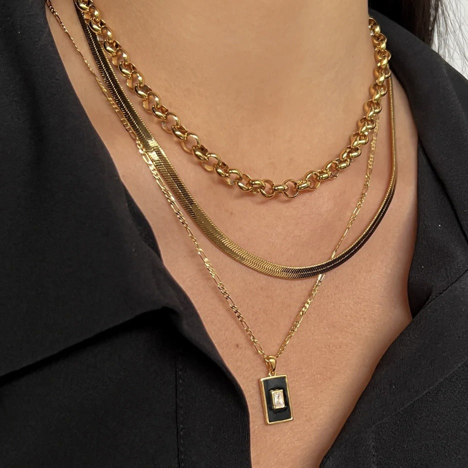 Vintage 18K Gold Plated Titanium Square Shell Zircon Necklace Jewelry Set Île papillon
