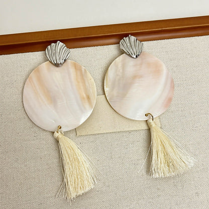 Shell-shaped Round Tassel Earrings And Necklace Jewelry Set Île papillon