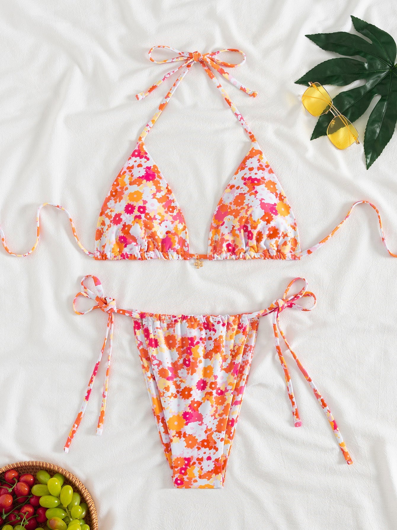 Lace-up Swimwear Deluxe Bikini Set Île papillon